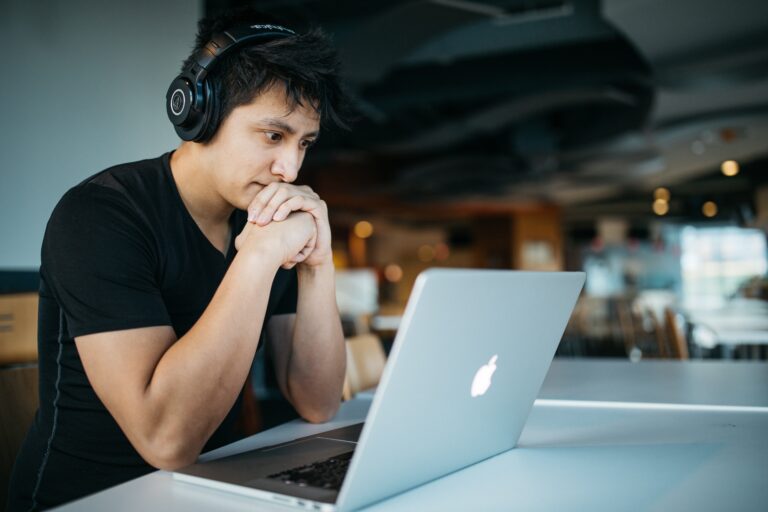 Managing Overwhelm and Navigating the Daily Grind with Composure